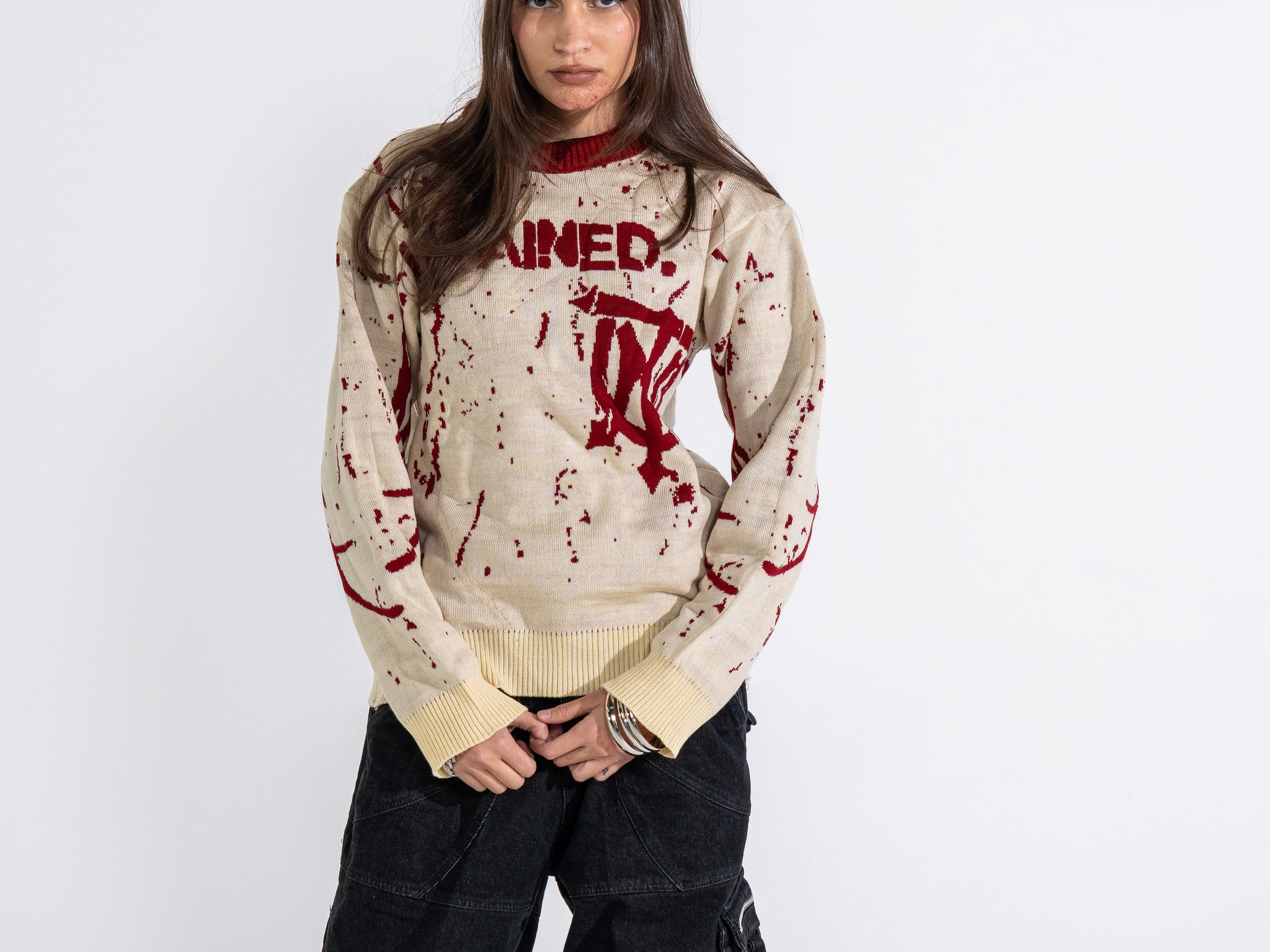 UNTAINED KNIT – BLOOD SNOW